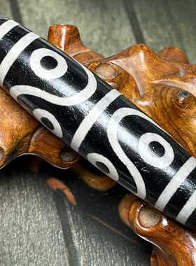 西藏民族风高油黑白八眼天珠藏传真品8眼吊坠老玛瑙天眼锁骨项链