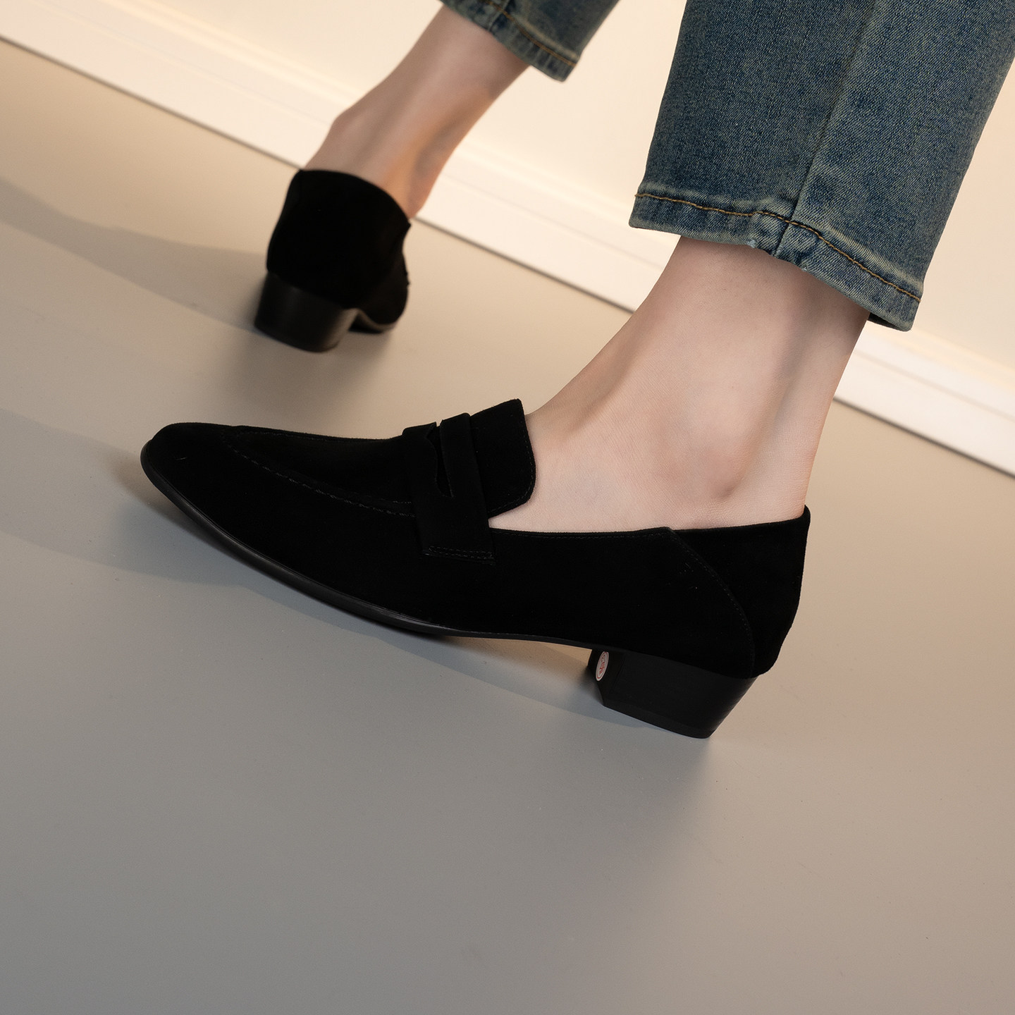 简约复古磨砂羊皮乐福鞋女中跟一脚蹬深口单鞋百搭舒适粗跟圆头,淘宝优惠券,粉丝福利购,淘宝优惠卷