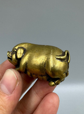 古玩黄铜实心猪摆件小母猪迷你袖珍小号仿古铜器工艺品手把件茶宠