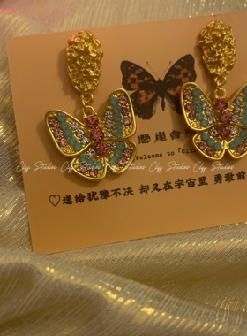 宫廷耳钉蝴蝶宝石老钱风金色复古