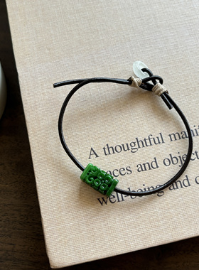 帝王绿满色干青铁龙生翡翠手串
