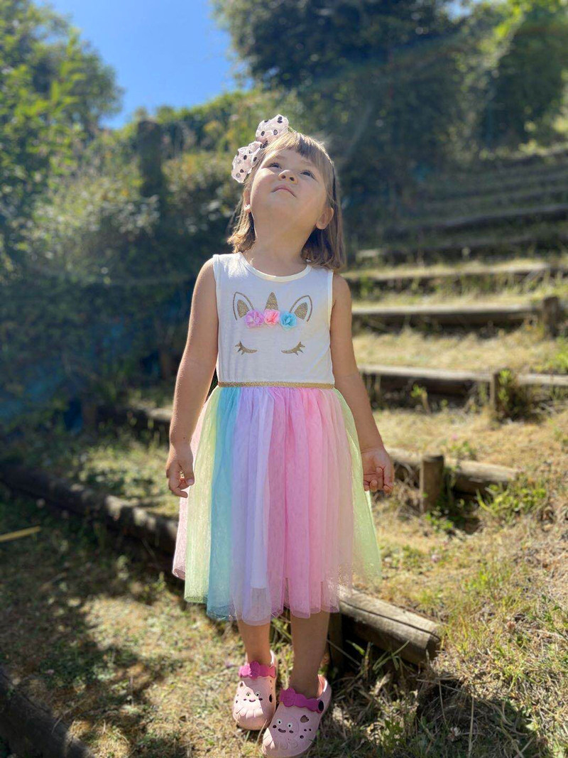 次品85高2岁女童连衣裙夏彩虹裙子女童儿童花边背心裙