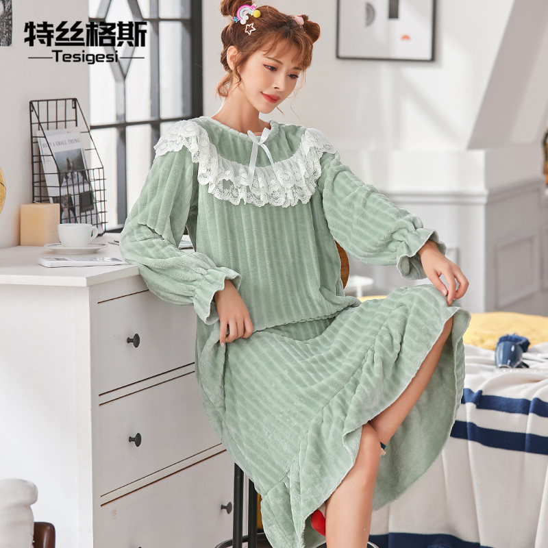 秋冬长袖甜美可爱公主风珊瑚绒睡衣 特丝格斯睡裙