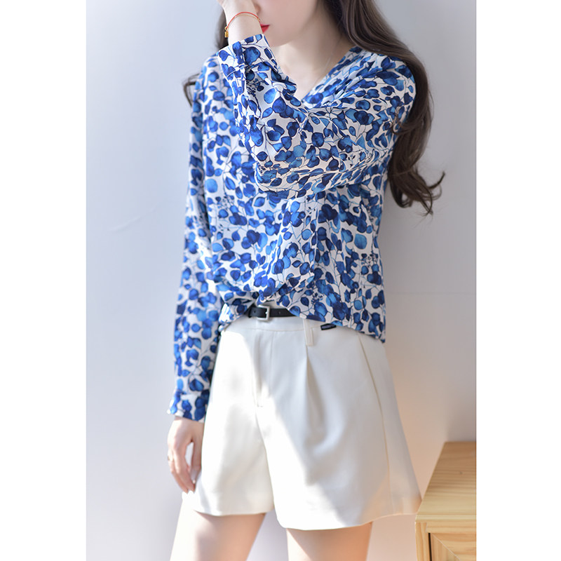 法式印花长袖女夏轻奢感v领衬衫 gesgoo衬衫