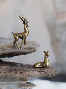 小鹿摆件微景观造景山鹿微型假山奇石盆景沙盘枯山水仿真动物装饰