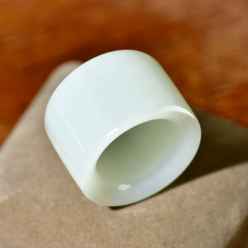 Кольцо из белого нефрита, ручка, украшение в руку, делается под заказ
