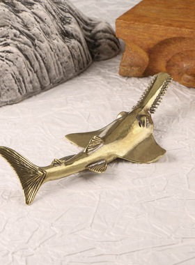 深海巨兽锯鳐黄铜摆件仿古玩古董做旧摆件茶宠桌宠工艺品收藏