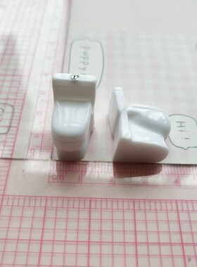 微缩仿真可爱小马桶娃娃屋过家家摆件模型diy奶油胶手工树脂配件