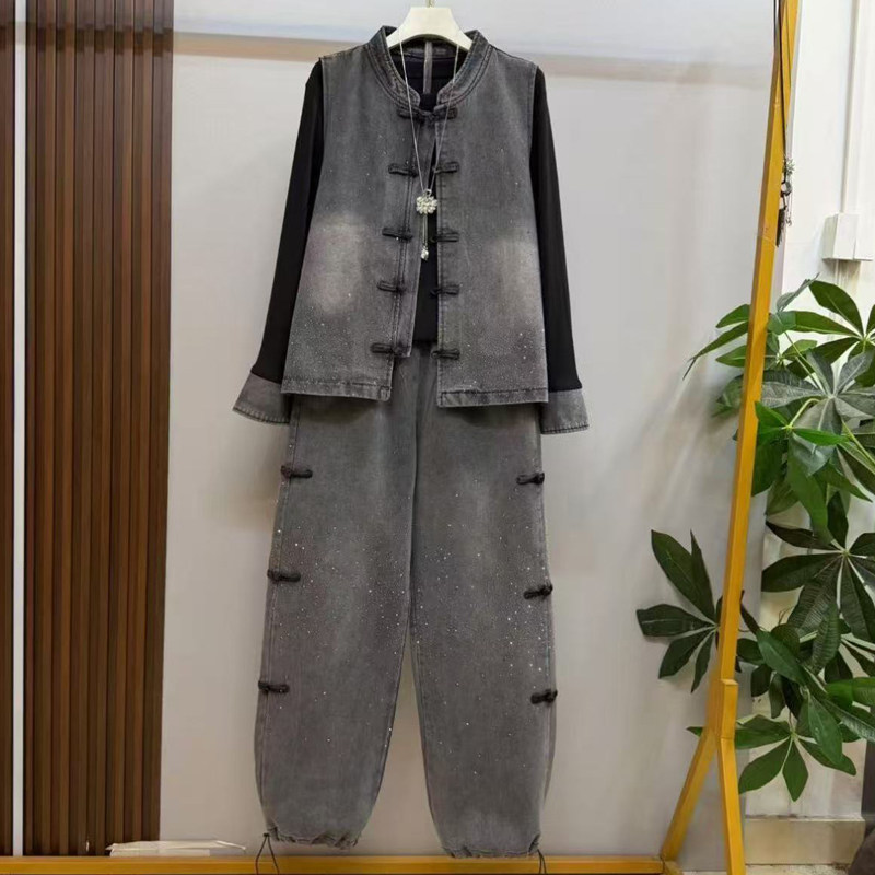 胖妹妹大码春季新款新中式牛仔三件套女盘扣马甲打底衫裤子套装潮,淘宝优惠券,粉丝福利购,淘宝优惠卷