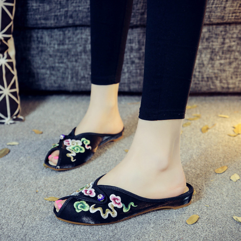 中国风时尚旗袍绣花拖鞋新款鱼嘴凉拖鞋民族风牡丹刺绣布露趾女鞋 - 图0