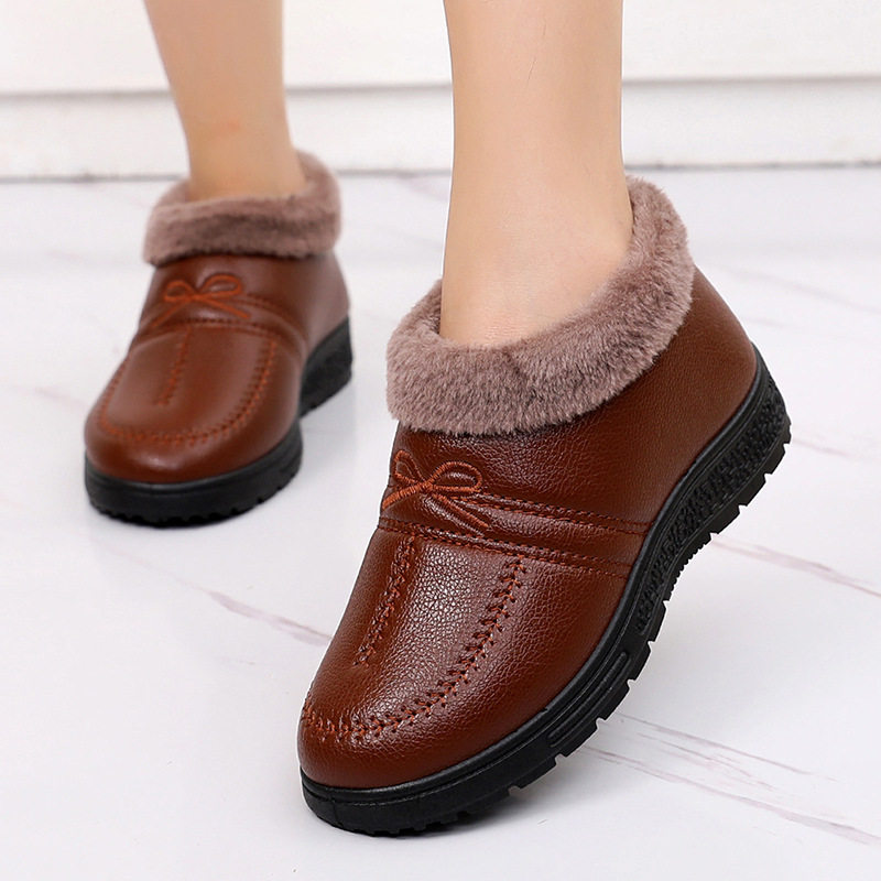 冬季老北京布鞋女棉鞋防水加绒软底皮面中老年人妈妈鞋雪地靴防滑,淘宝优惠券,粉丝福利购,淘宝优惠卷