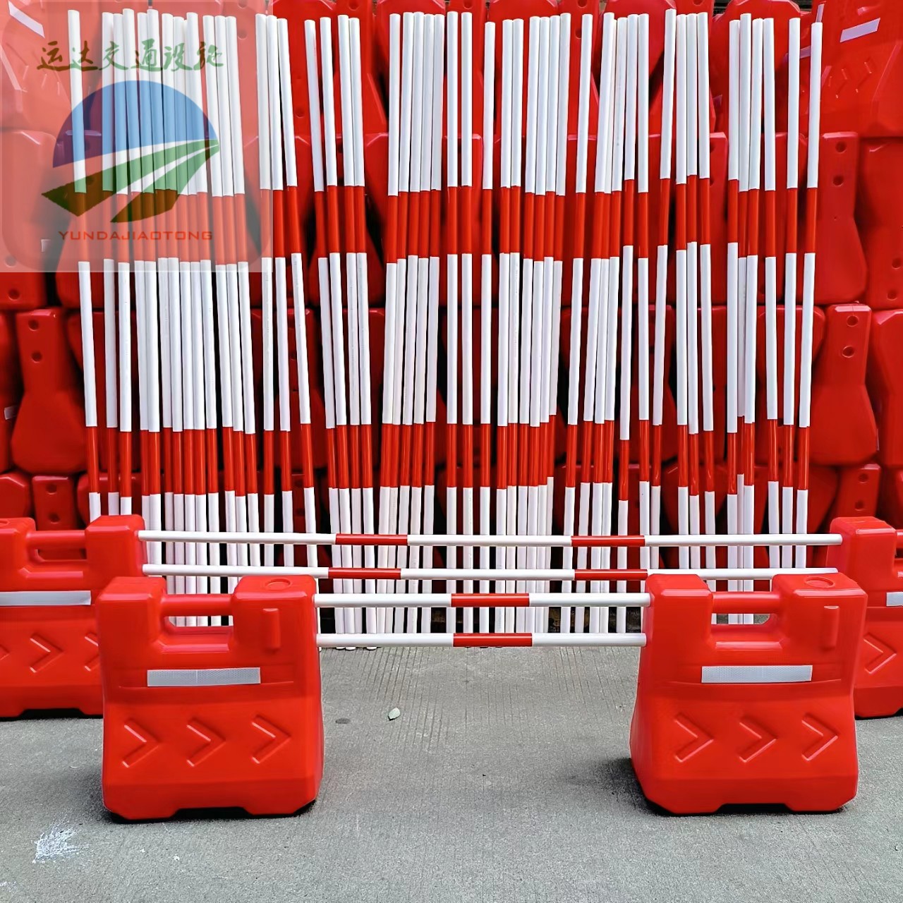 全新塑料550小水马隔离墩防撞桶路障注水沙围挡护栏交通设施厂邮 - 图1