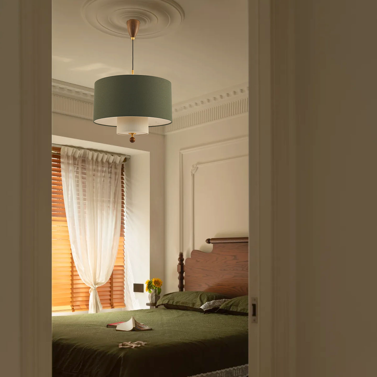 旭呈新款法式中古卧室吊灯主卧餐厅灯主灯复古奶油风日式布艺灯具 - 图1