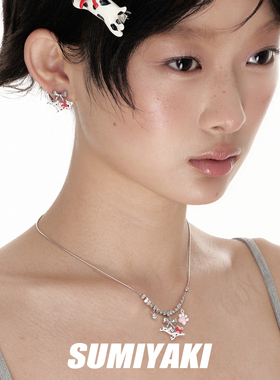 奔赴小狗甜酷蝴蝶结斑点狗项链