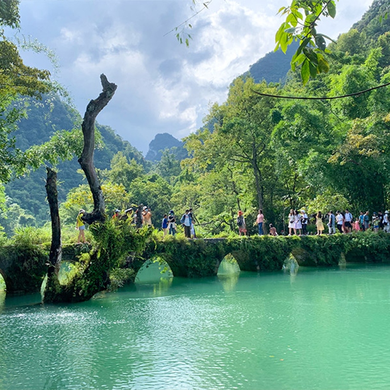 贵州旅游全景6天5晚梵净山黄果树西江千户苗寨小七孔跟团六日游 - 图2