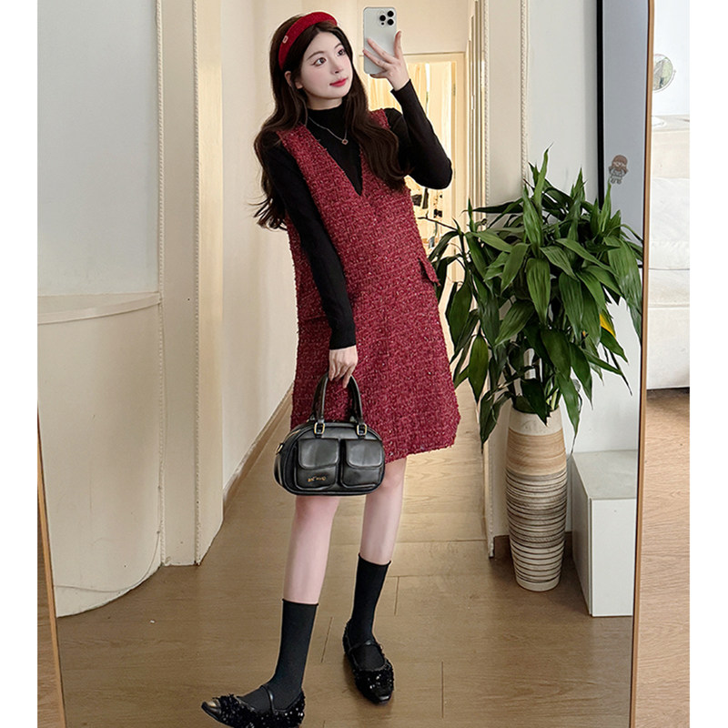 孕妇连衣裙套装2026新款秋冬韩版显瘦复古红色背心裙打底衫两件套,淘宝优惠券,粉丝福利购,淘宝优惠卷