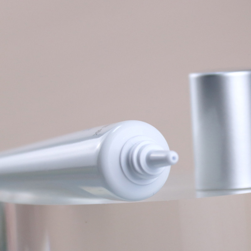 大宝2支装眼部精华护理滋润眼袋霜 伟嘉米米化妆品眼霜