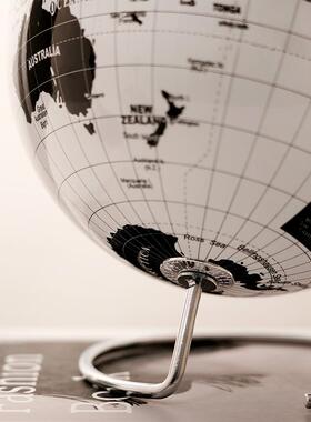 美罗软装手工创意透明地球仪摆件轻奢家居客厅电视柜书房桌面饰品