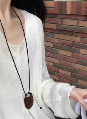 ins迷你月牙包项链极简穿搭叠戴