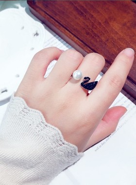 纯银珍珠戒指黑天鹅开口闺蜜礼物