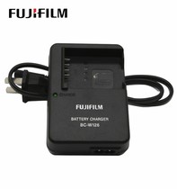 Fuji X-A5 XA7 XA7 XA10 XA20 XT30II XT30II 2nd generation micro single-phase machine charger NP-W126 S