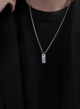 巨刃项链男潮小众设计感时尚百搭