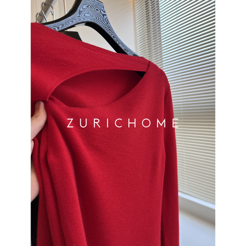 ZURICH HOME 2026新款 趣味前襟镂空设计 长袖一字领针织衫上衣 - 图1
