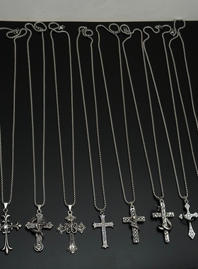 盘蛇缠绕十字架项链男女款INS
