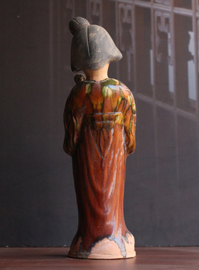 唐三彩陶瓷十二生肖仕女客厅书房博古架仿古陶俑装饰物古玩收藏品