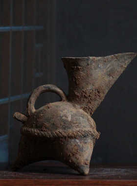 大汶口文化仿古三足陶鬶龙山文化陶器老物件古玩收藏影视装饰道具