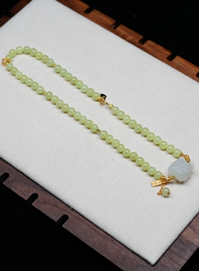 新疆若羌和田玉黄玉6毫米白玉醒狮双圈手链B13