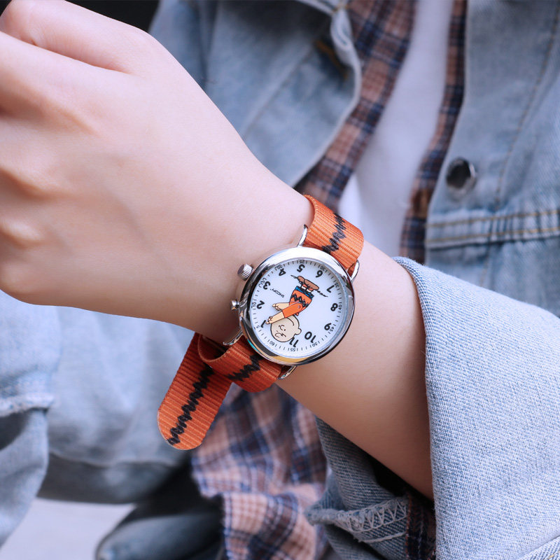 snoopy女简约气质复古卡通风男女表 snoopy手表国产腕表