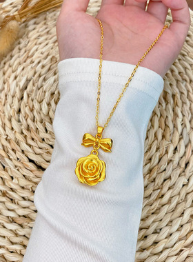 2025金店同款玫瑰花蝴蝶打结在逃公主项链铜镀金轻奢甜美时尚颈链