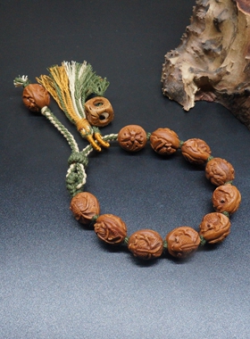 龙纹桃核金鱼手串招财鱼藏式手链