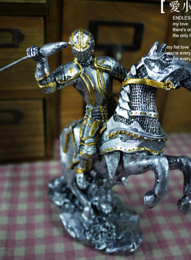 战马结婚礼物欧式风树脂工艺品