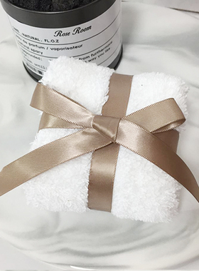 卫生间洗手台软装花艺组合托盘