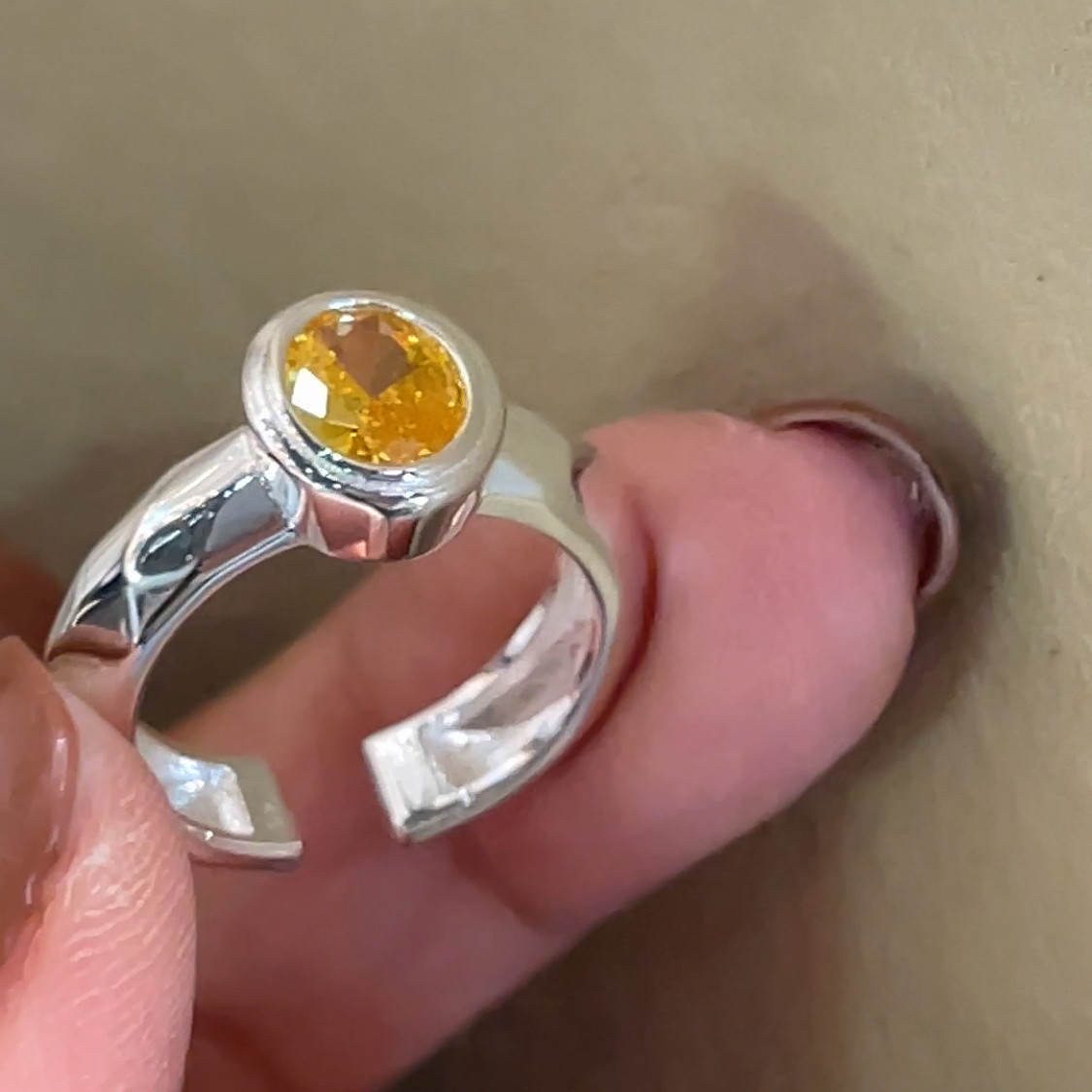 Korea 925 sterling silver citrine multi-faceted ring with versatile and fashionable open ring design