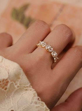 日韩新款戒指ins小众设计蝴蝶精致轻奢锆石珍珠气质开口指环女