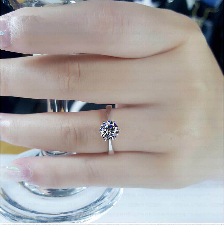 新品六爪1克拉莫桑石女仿真钻戒 香港钻戒珠宝饰品店戒指/指环