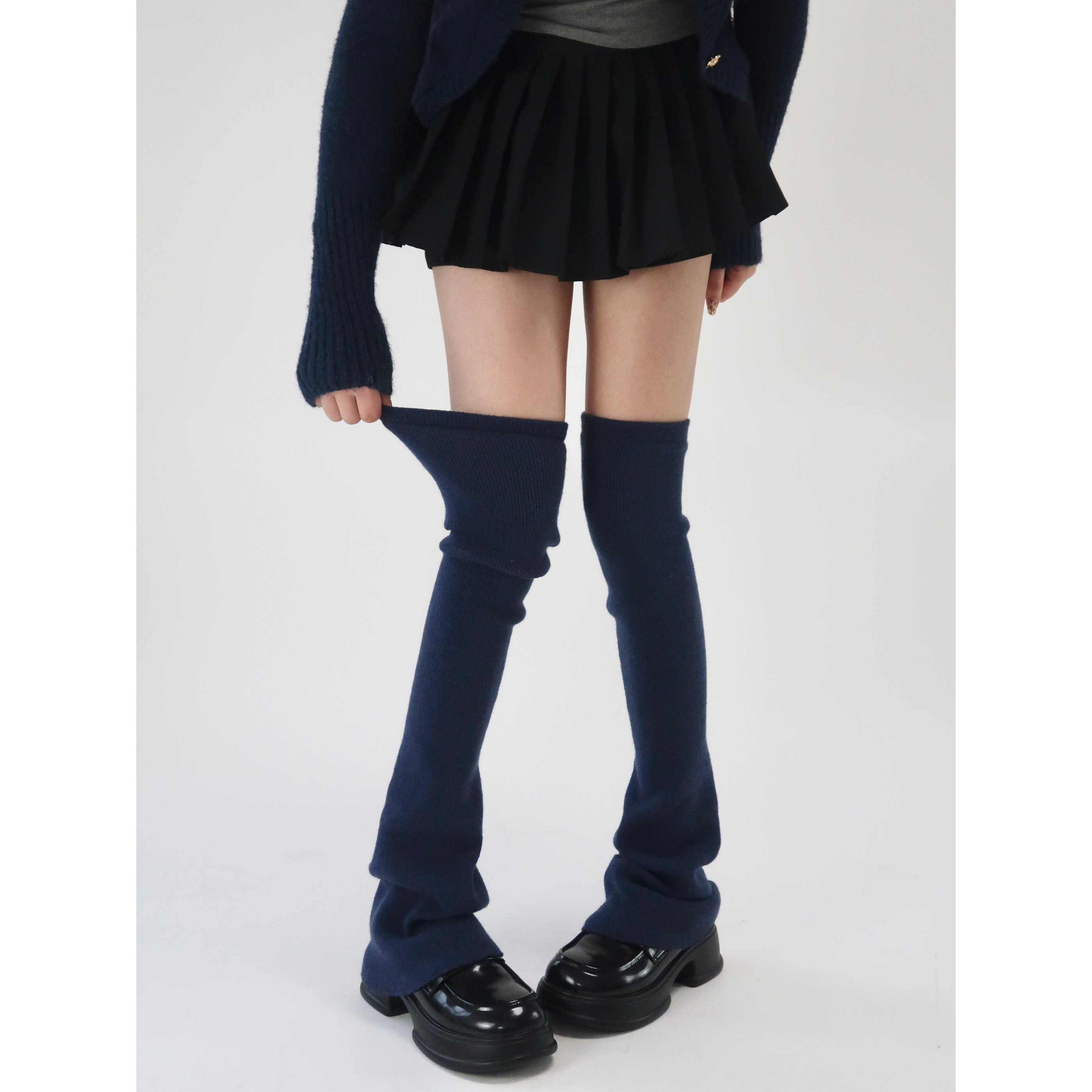 陆甜茶长筒过膝袜子女秋冬灰色喇叭袜套氛围感针织堆堆袜白色腿套,淘宝优惠券,粉丝福利购,淘宝优惠卷