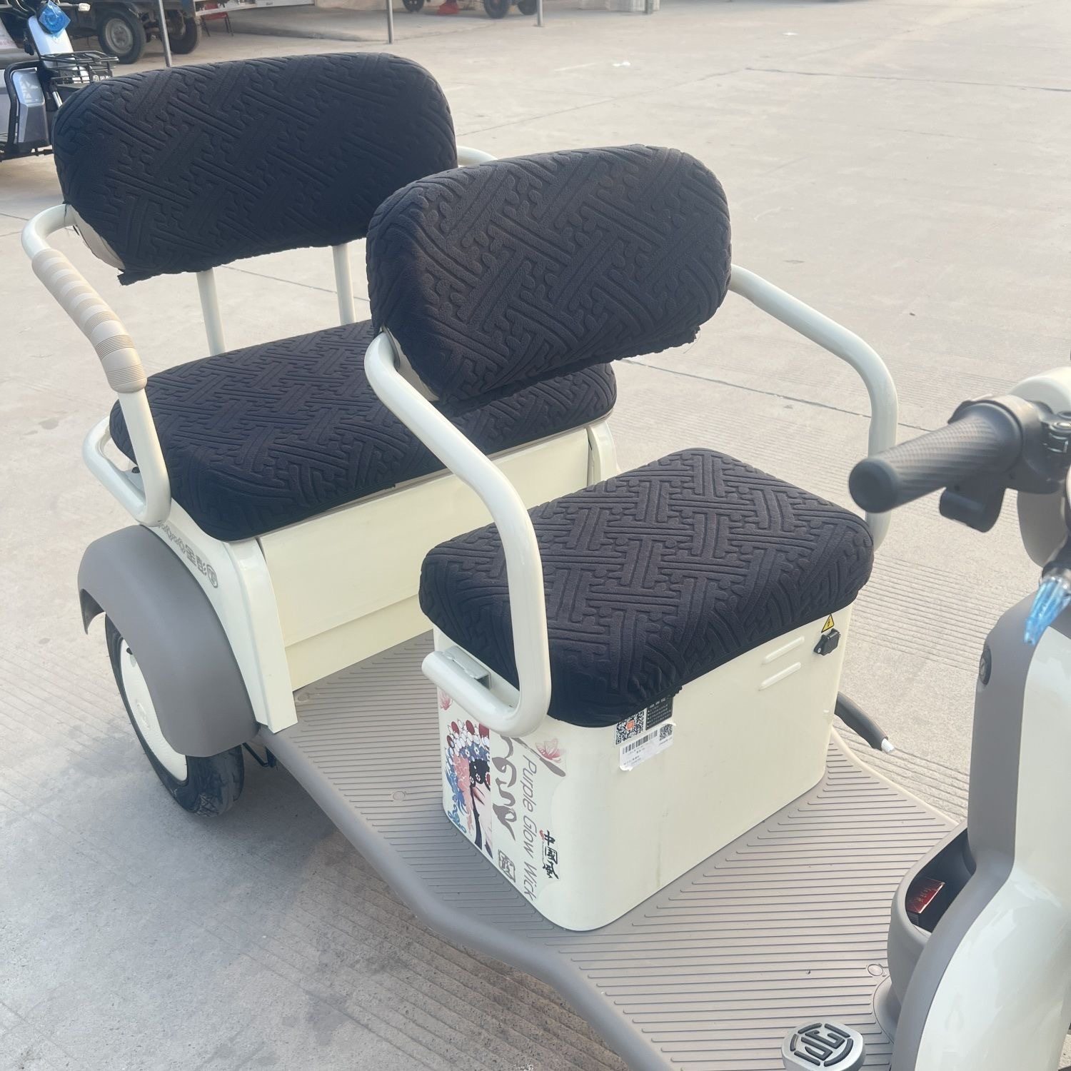 适用于爱玛小刀金彭万仕达电动三轮车座垫套全包耐磨通用敞篷款套,淘宝优惠券,粉丝福利购,淘宝优惠卷