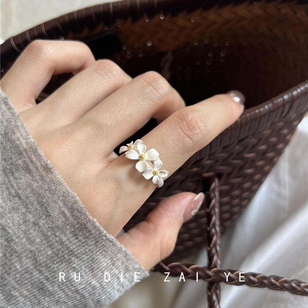 Kuning fragrant gardenia~cool gardenia ring matte retro temperament small fresh open ring