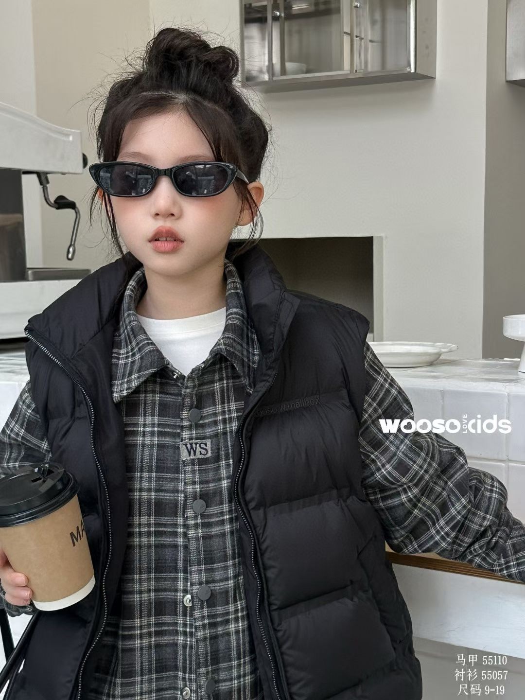 儿童羽绒马甲2025新款秋冬款中大童立领加厚保暖上衣潮女童外套 - 图1