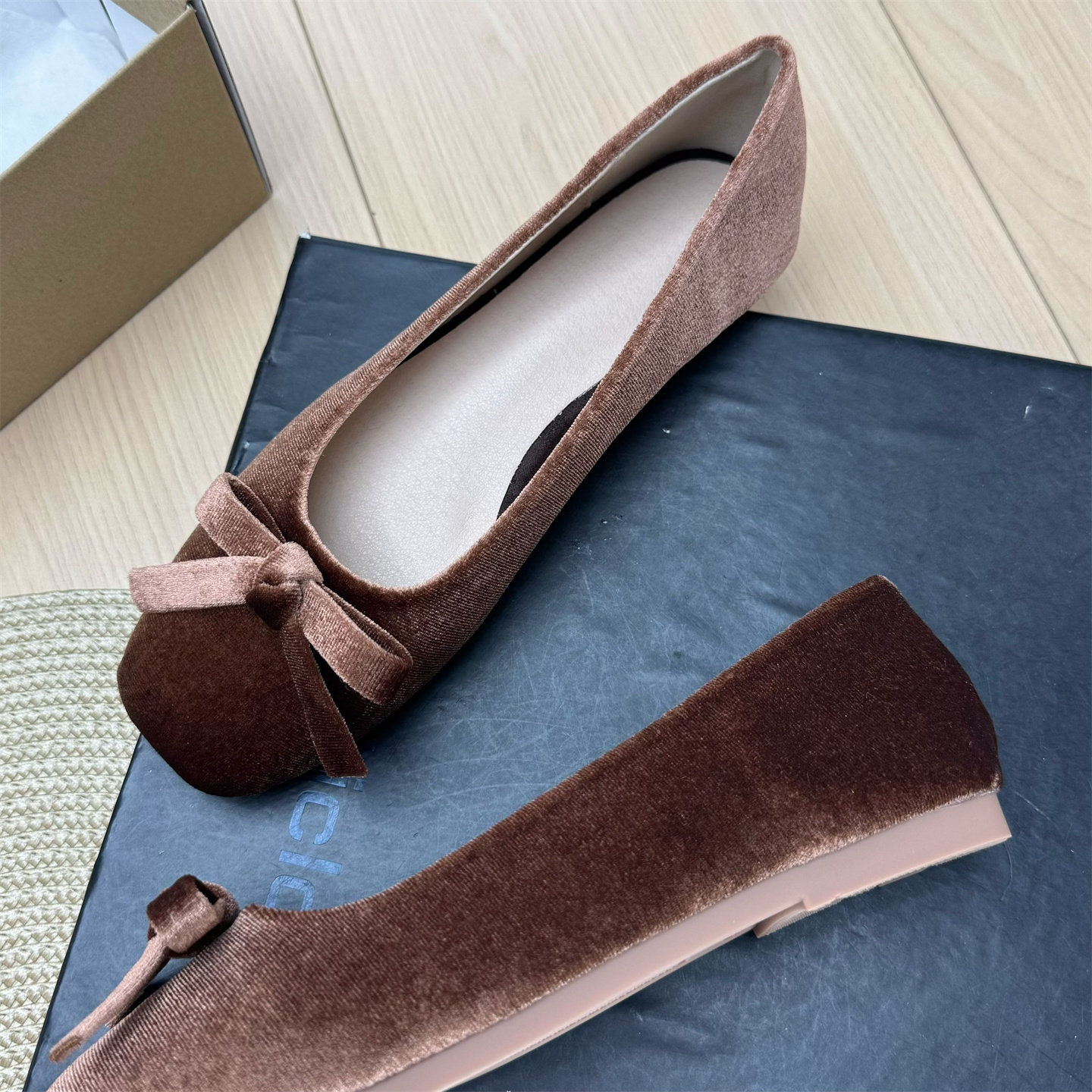 2026春新款法式复古方头软底芭蕾舞鞋蝴蝶结浅口单鞋一脚蹬平底鞋,淘宝优惠券,粉丝福利购,淘宝优惠卷