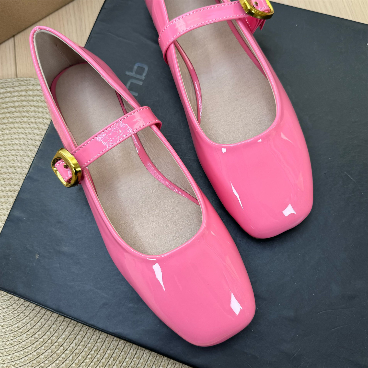 2026春季新款法式复古玛丽珍鞋平底鞋女方头浅口配裙子一字带单鞋,淘宝优惠券,粉丝福利购,淘宝优惠卷