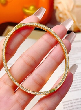 999足金克罗家心经莫桑点钻手镯