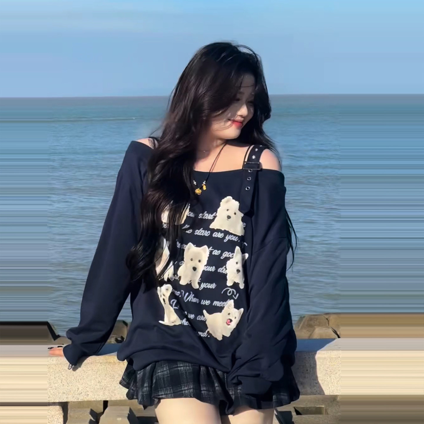 300斤大码胖mm秋冬季卡通小狗印花露肩长袖T恤女宽松显瘦遮肉上衣,淘宝优惠券,粉丝福利购,淘宝优惠卷