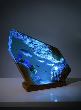 手作海底世界景观海豹一家情侣潜水员树脂实木小夜灯氛围灯摆件