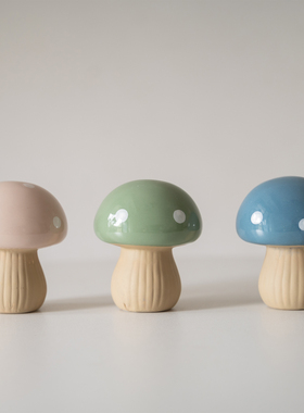 半村  是蘑菇 北欧原单陶瓷创意蘑菇摆件装饰品庭院花园草坪布景