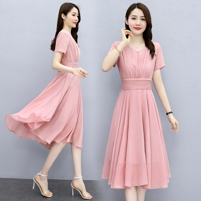 粉色真丝连衣裙女夏季2023新款高端精致奢华大牌高级感桑蚕丝裙子